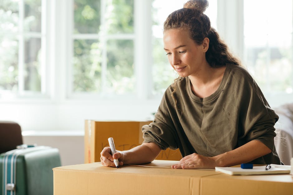  Paket in Packstation liegen lassen: Wie lange darf es dauern?